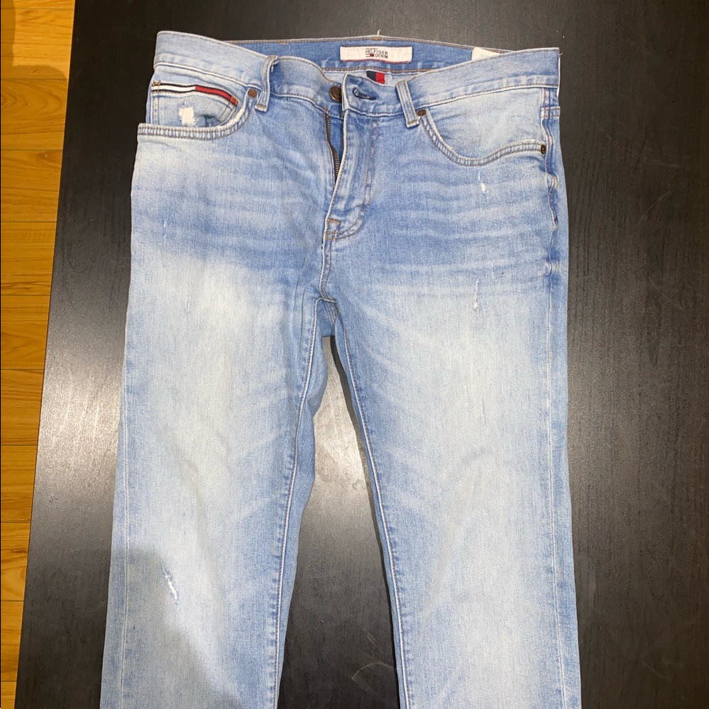 Denim light washed jean